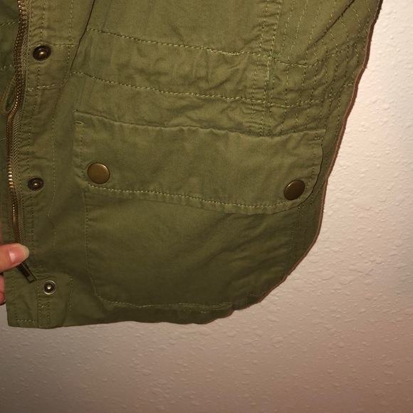 Jacket - Picture 7 of 9